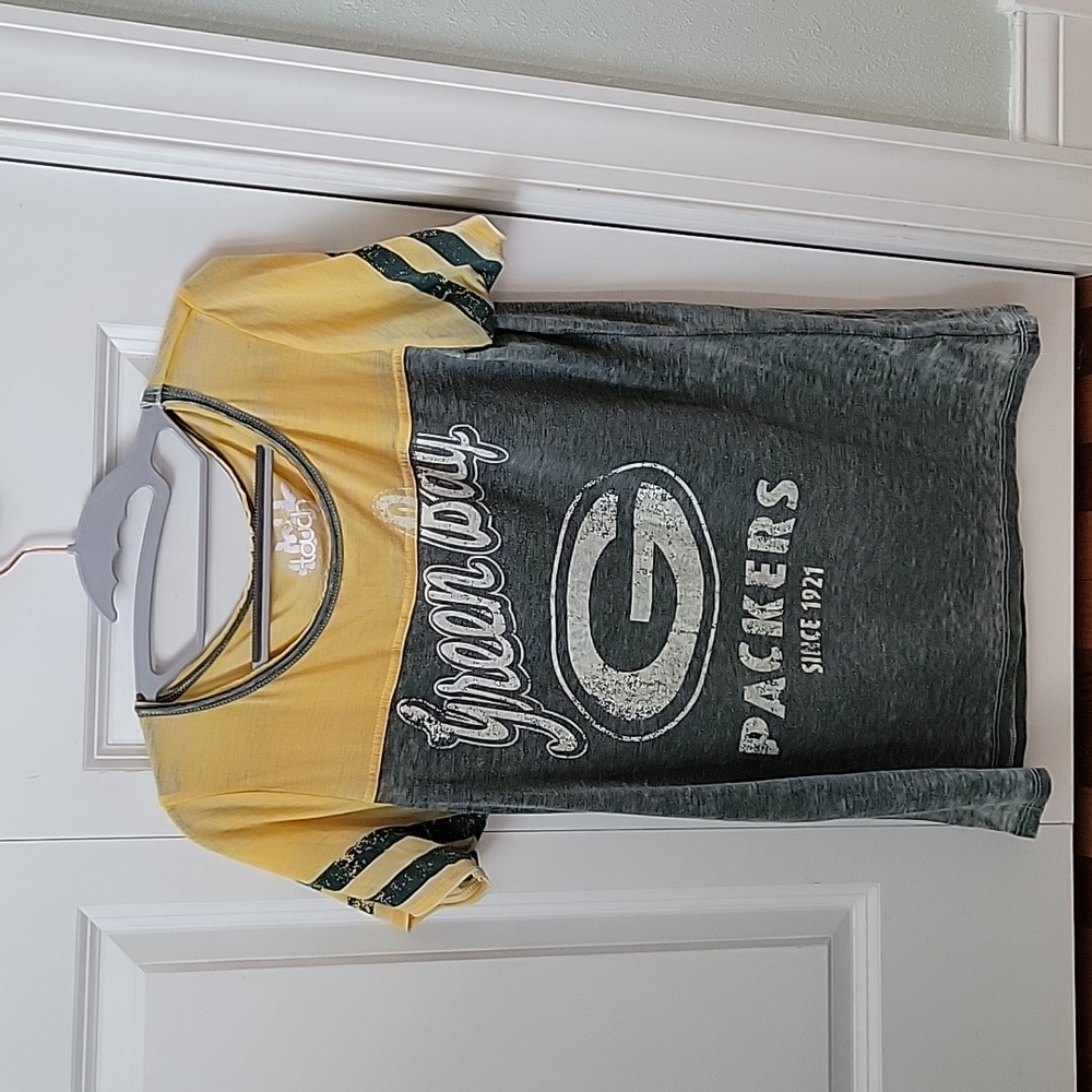 Ladies' Green Bay Packers shirt
